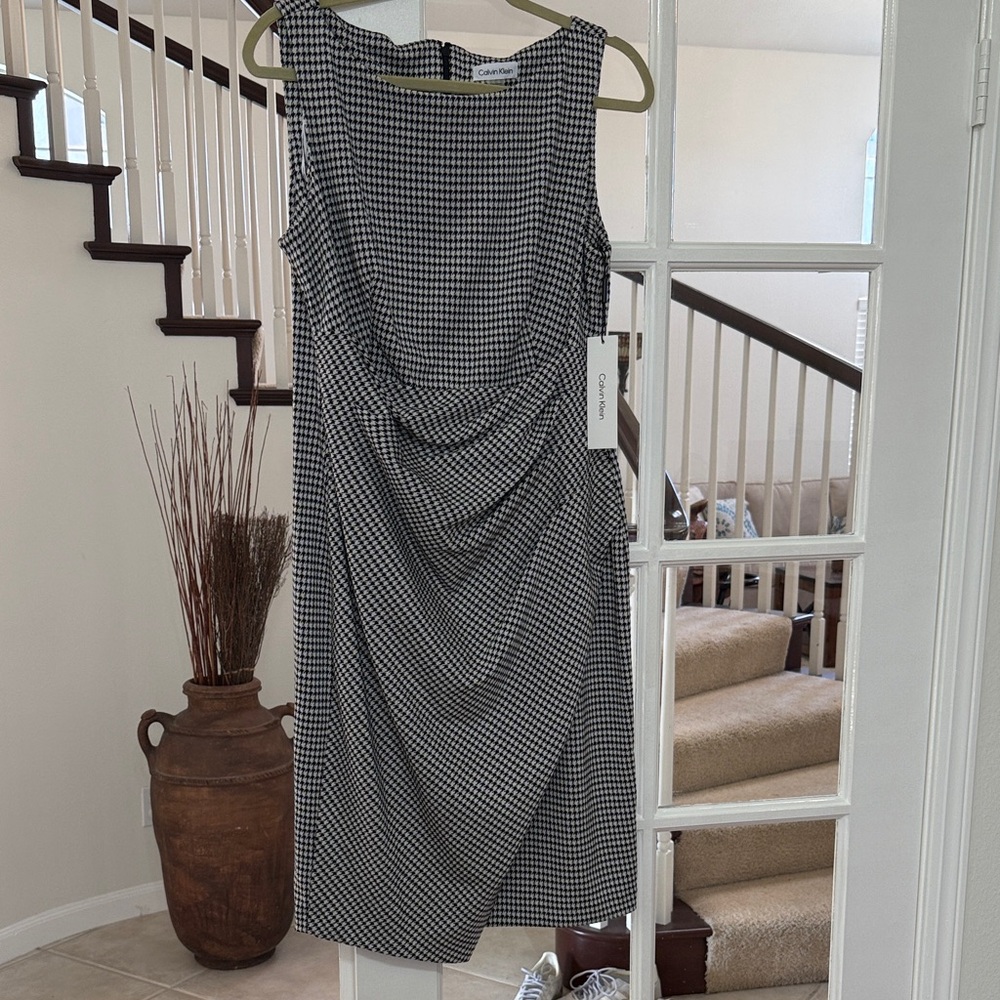Calvin Klein NWT Size 12 Monochrome Black/White Houndstooth Midi Dress